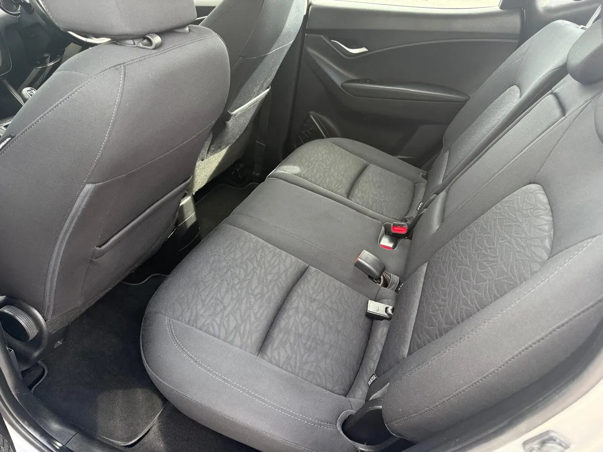 Hyundai ix20 2013 - Image 3