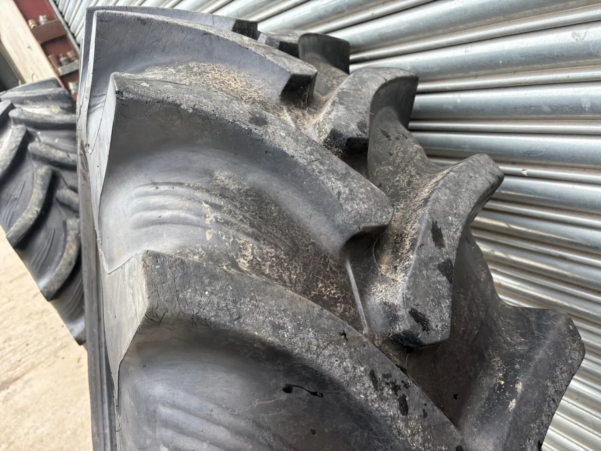 520/70/38 tyres - Image 4