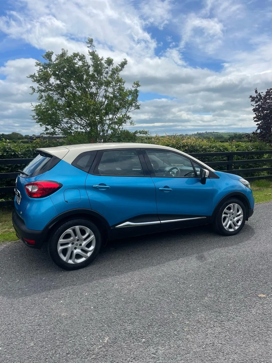 2015 Renault captur 1.5 Tdci Diesel - Image 1