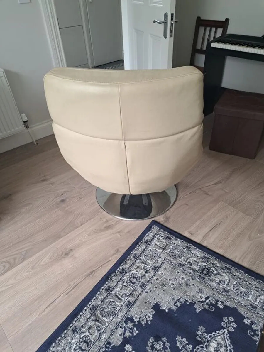 Swivel armchair - Image 3