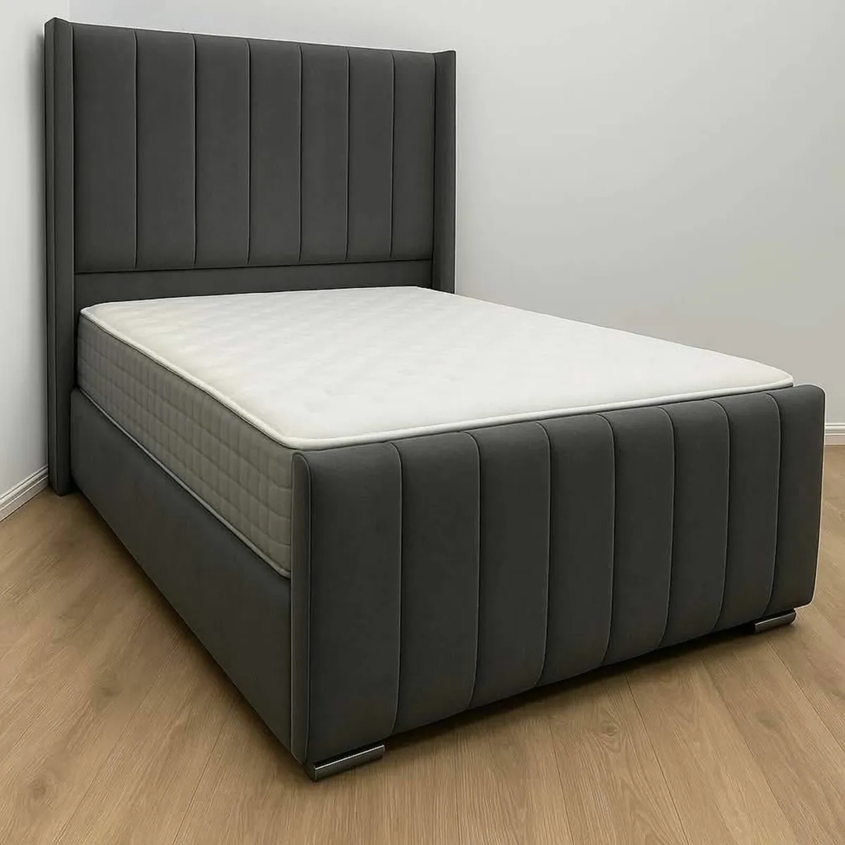 beds - Image 4