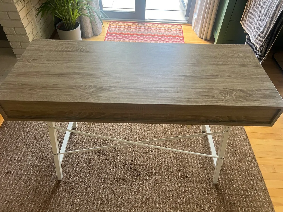 Desk - Image 2