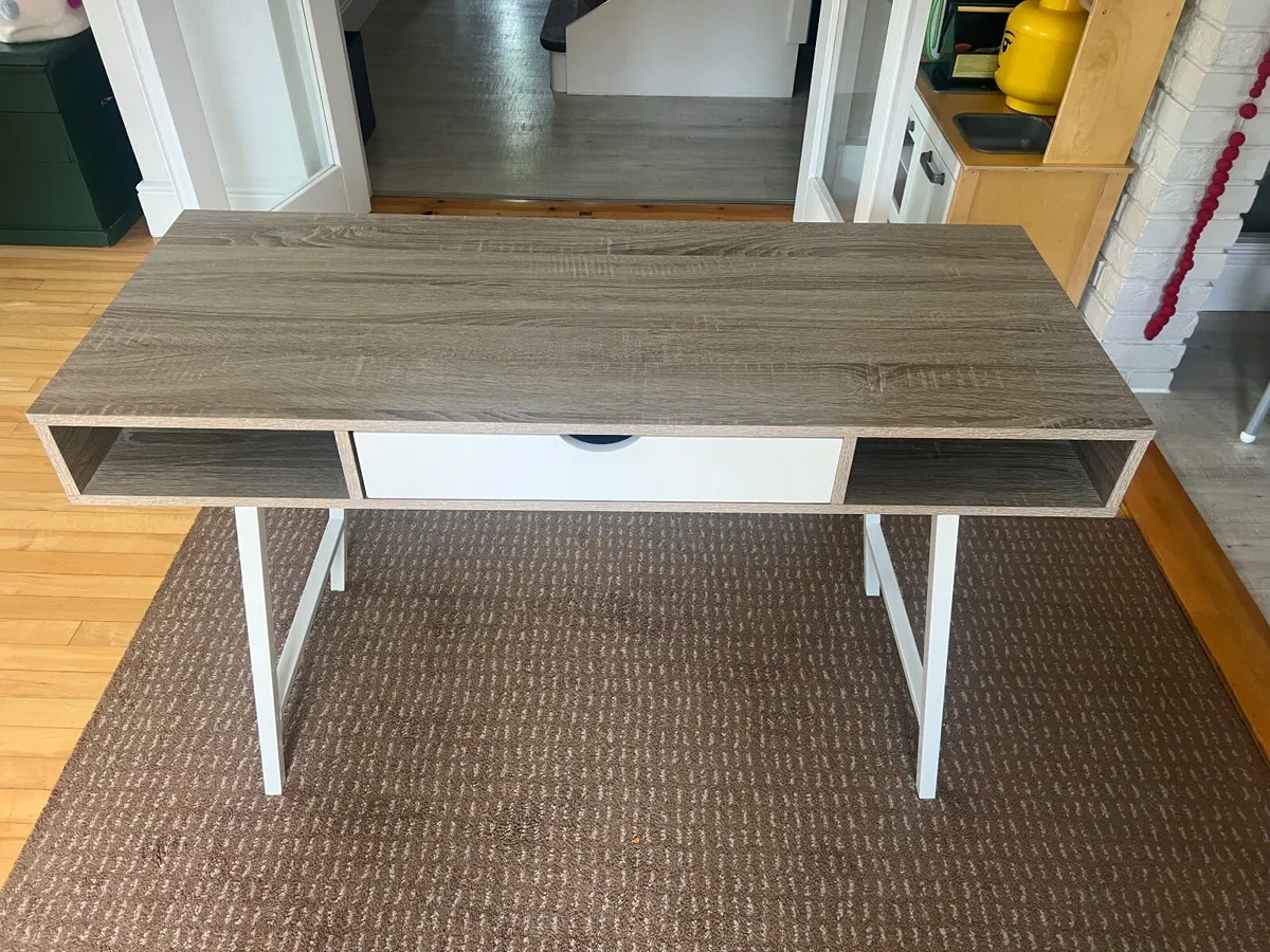 Desk - Image 3