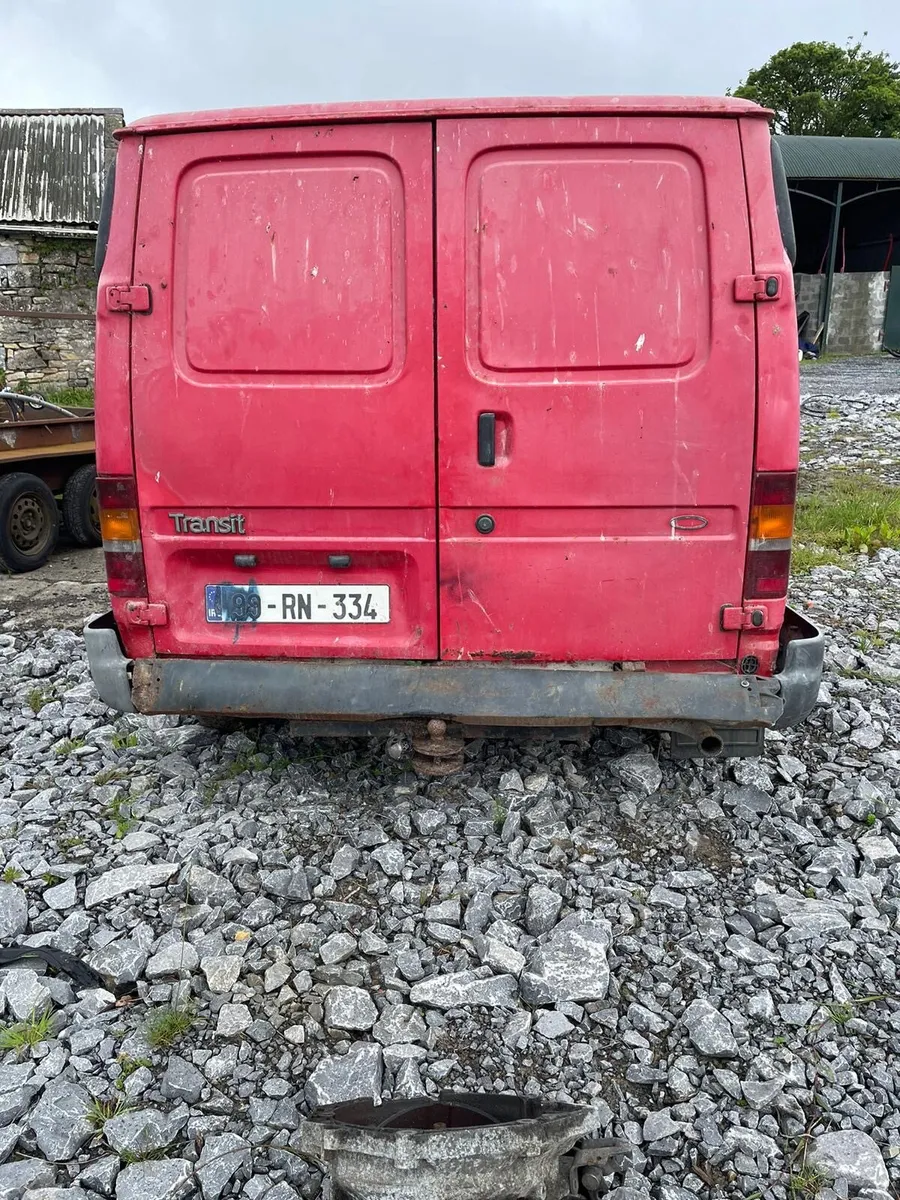 Smiley face transit van - Image 2