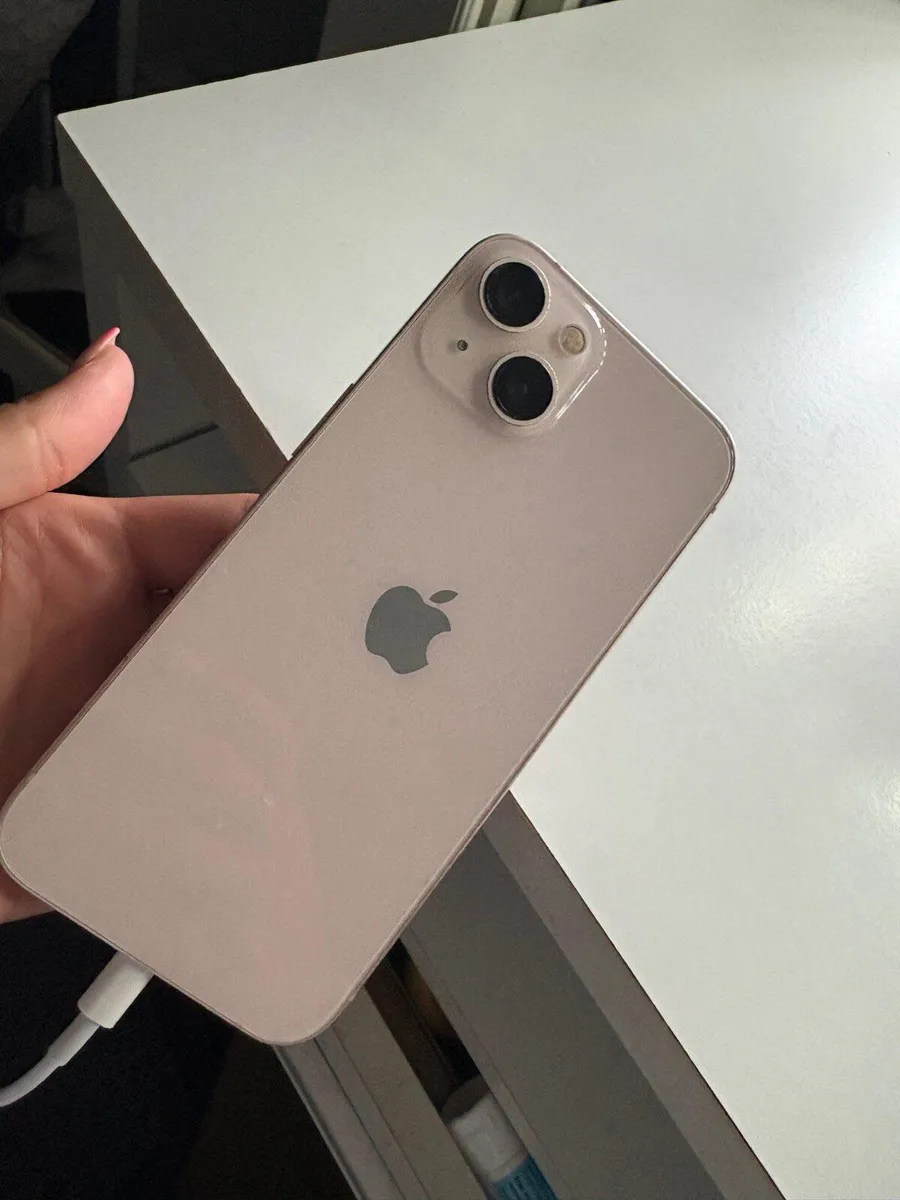 iPhone - Image 2