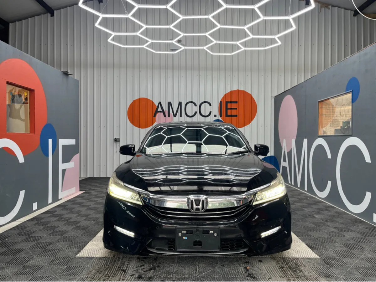 Honda Accord 2.0 PETROL / 101k KMs / HEATED SEATS - Image 2
