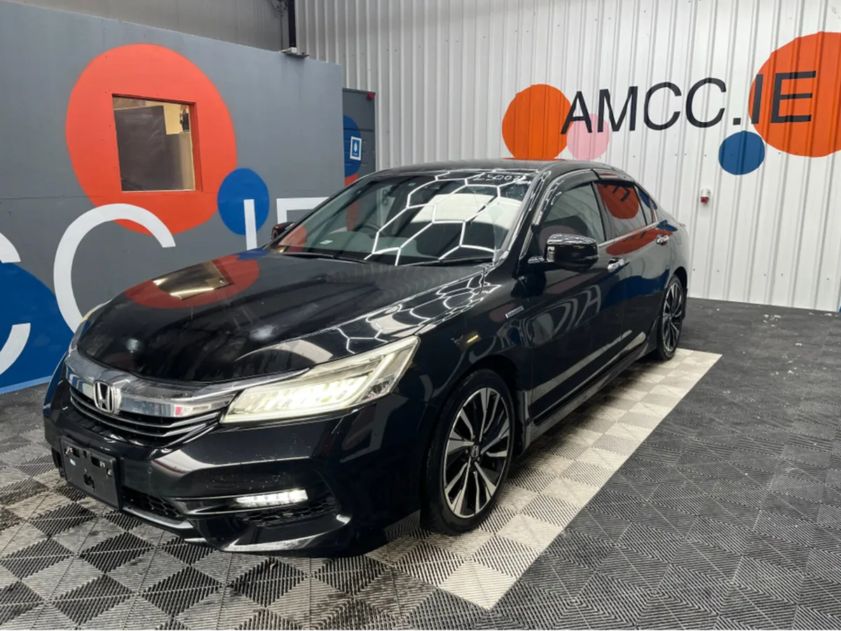 Honda Accord 2.0 PETROL / 101k KMs / HEATED SEATS - Image 3