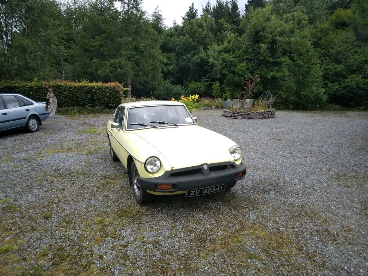 1976 MGB GT and parts - Image 1