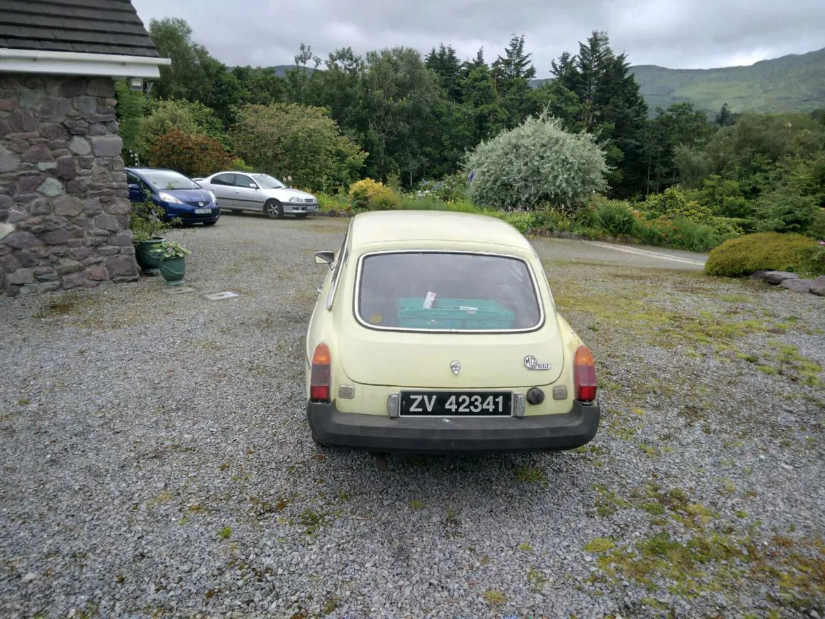 1976 MGB GT and parts - Image 3