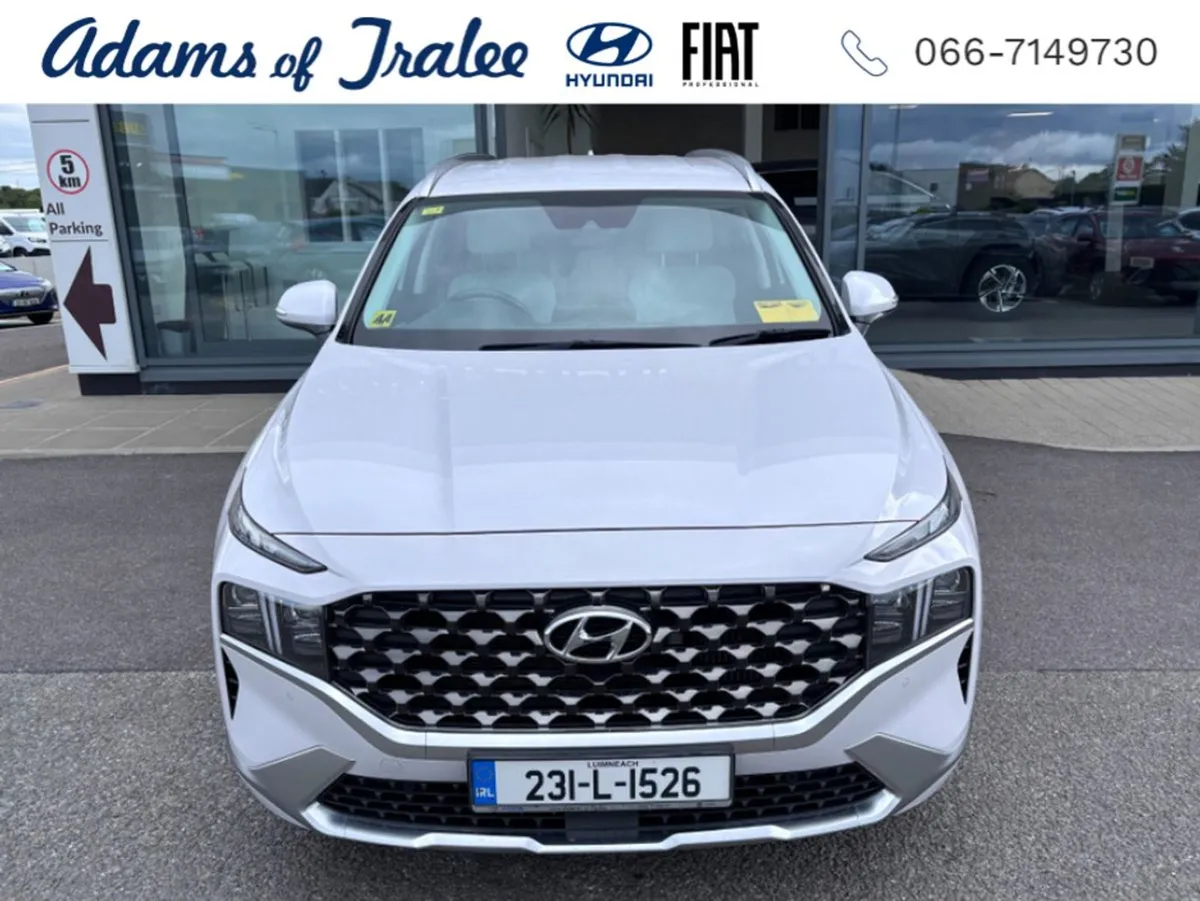 Hyundai Santa Fe Executive Plus 4WD DCT 5DR Diese - Image 3