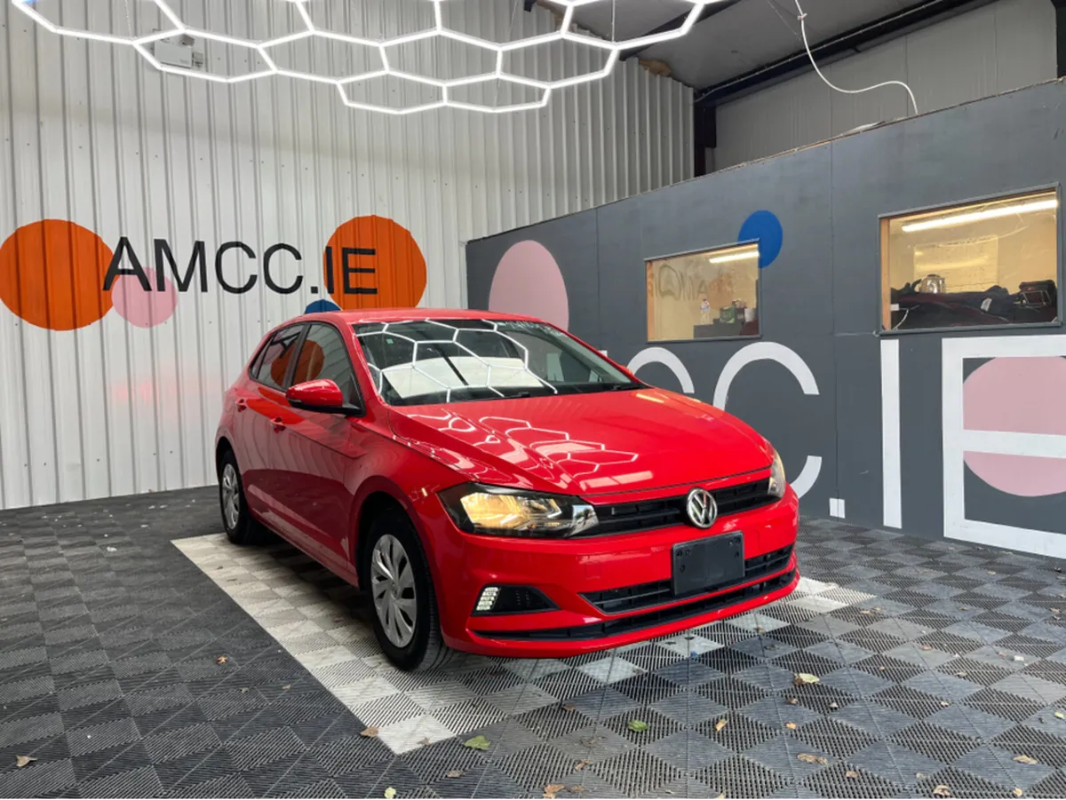 Volkswagen Polo 1.0 PETROL / 33k KMs / AUTOMATIC - Image 1