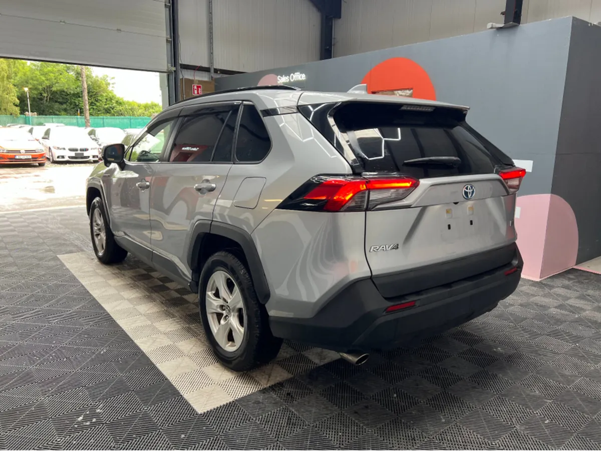 Toyota RAV4 RAV4 2.5 HYBRID / 98k KMs / REVERSE CA - Image 4
