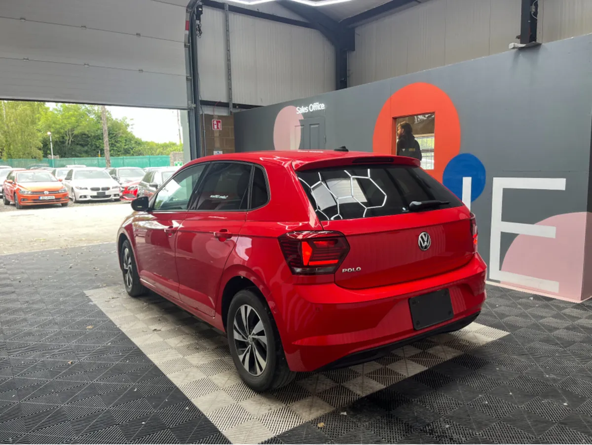 Volkswagen Polo 1.0 TSI COMFORT LINE / 44k KMs / R - Image 4