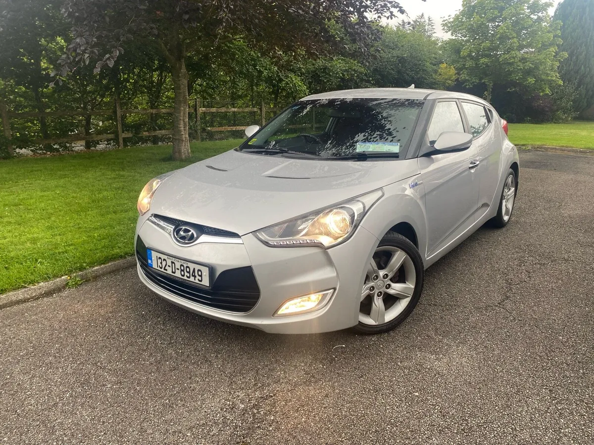 Hyundai Veloster - Image 1