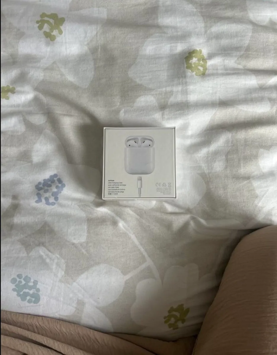Apple AirPods 1st generation BOX ONLY - Image 2