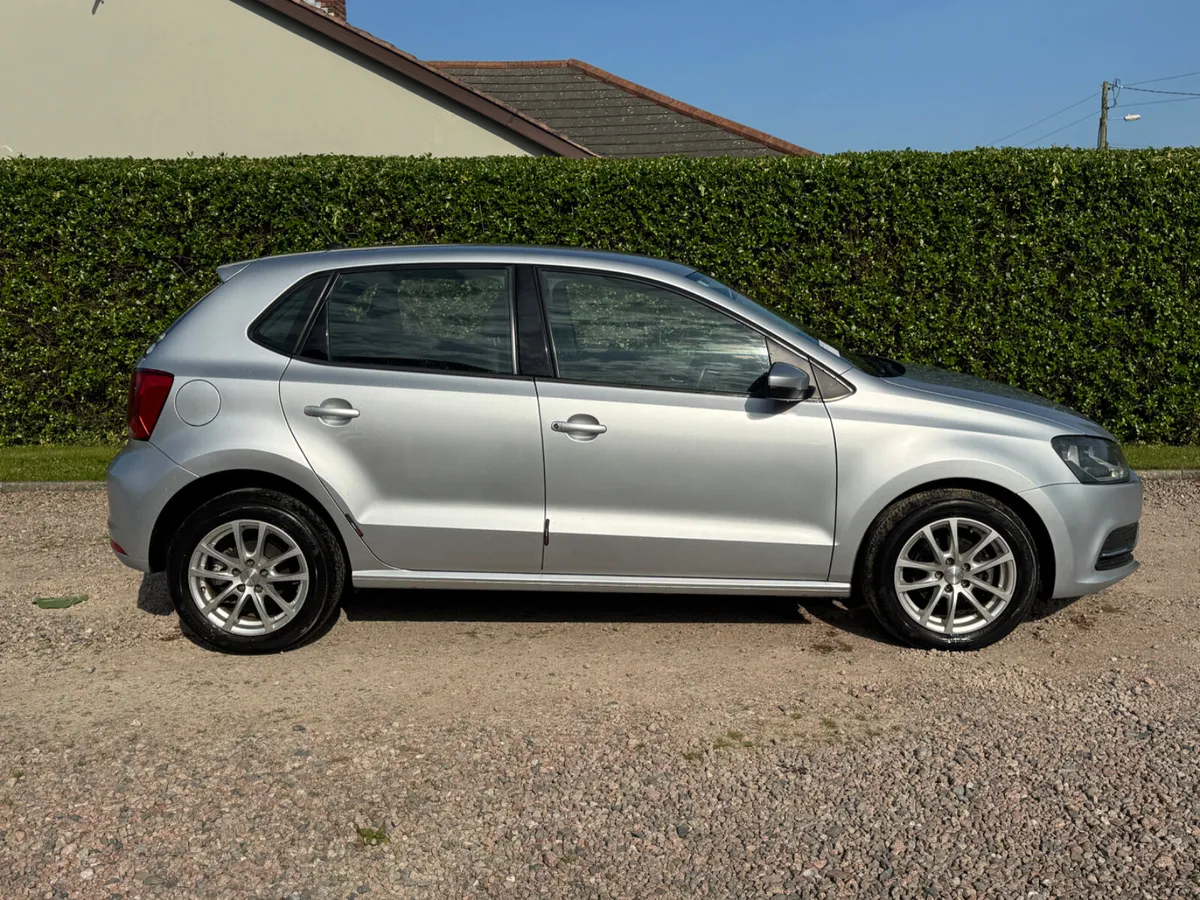 142 Volkswagen Polo 1.2 DSG - Image 3