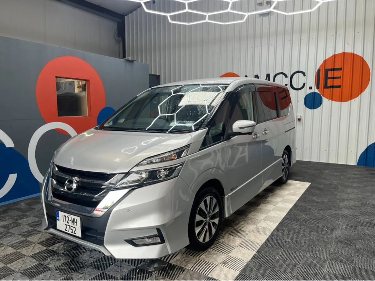 Nissan Serena NISSAN SERENA 7 SEATER AUTOMATIC 2.0 - Image 3
