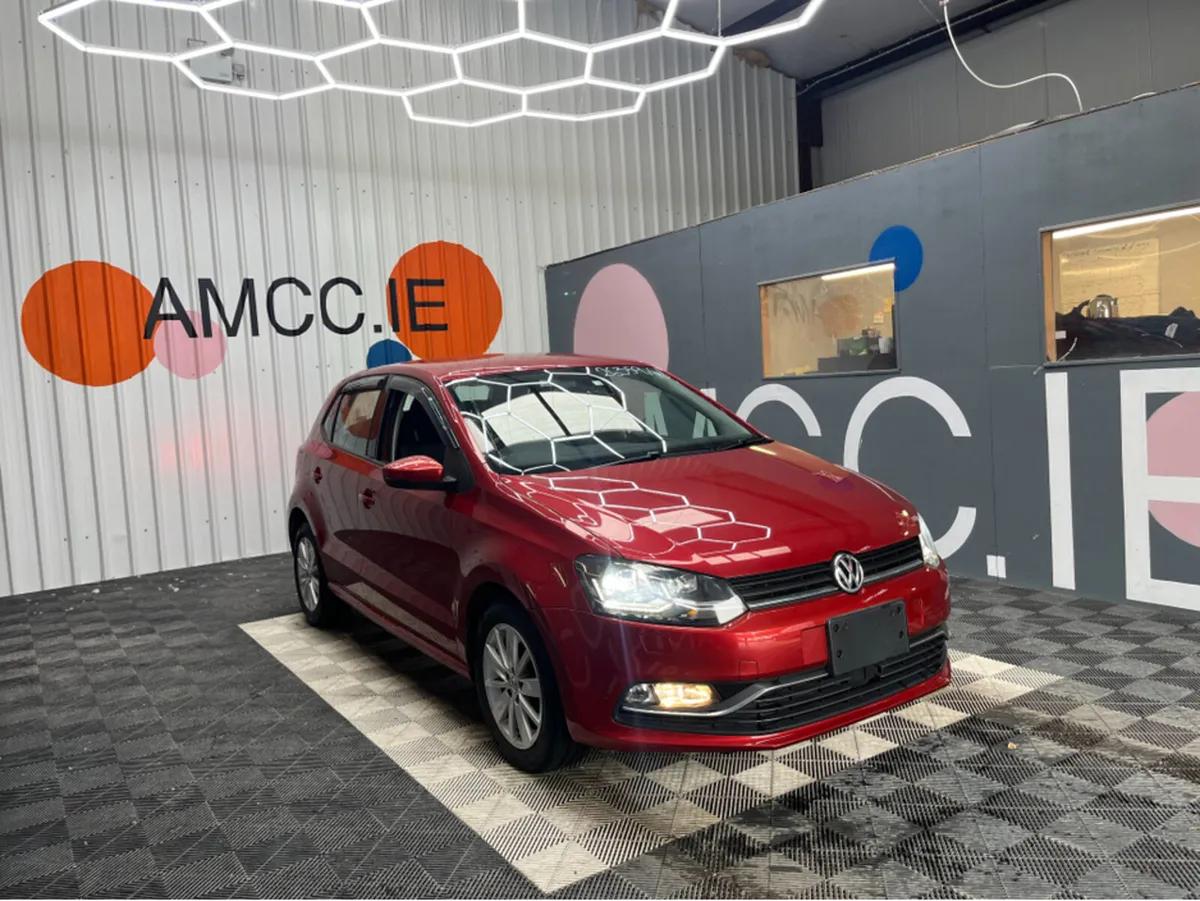 Volkswagen Polo POLO AUTOMATIC 1.2 TSI COMFORT LIN - Image 1