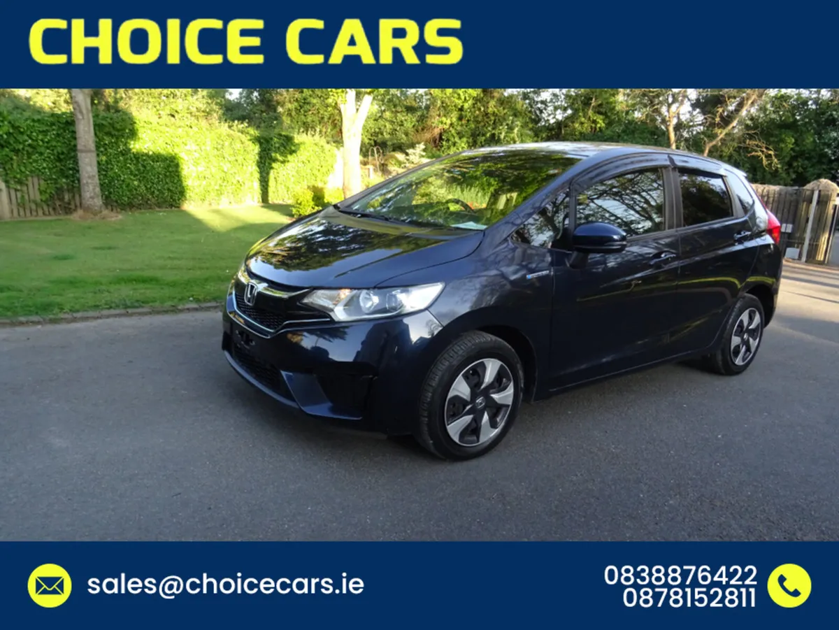 Honda Fit 1.5 AUTO HYBRID 162 REG - Image 2