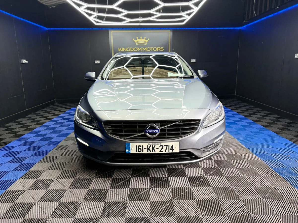 Volvo V60,2.0 diesel,1 OWNER,NCT 03/26 - Image 4
