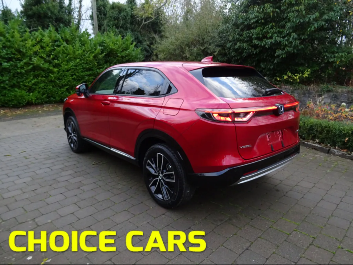 Honda Vezel HYBRID TOP SPEC - Image 4