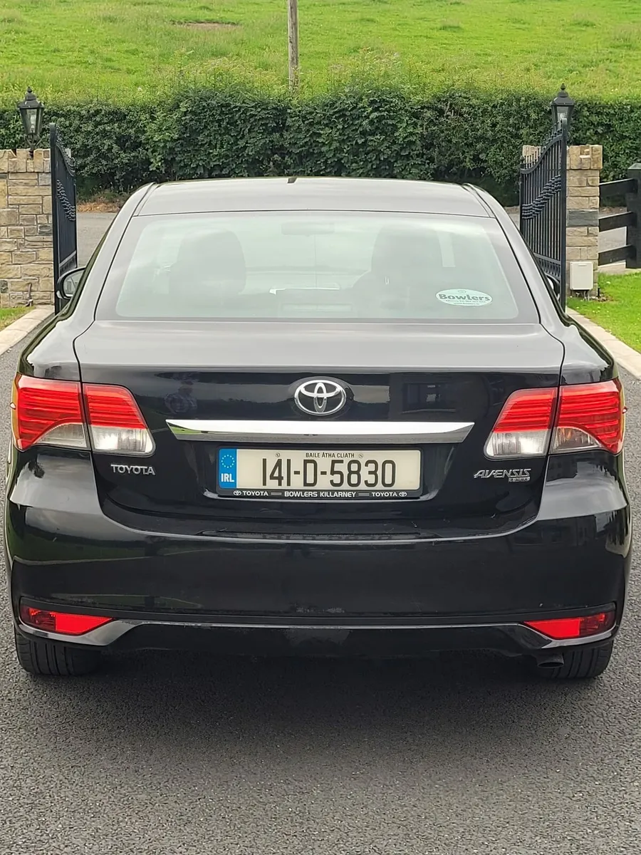 Toyota avensis 2litre 2.0 D4D - Image 4