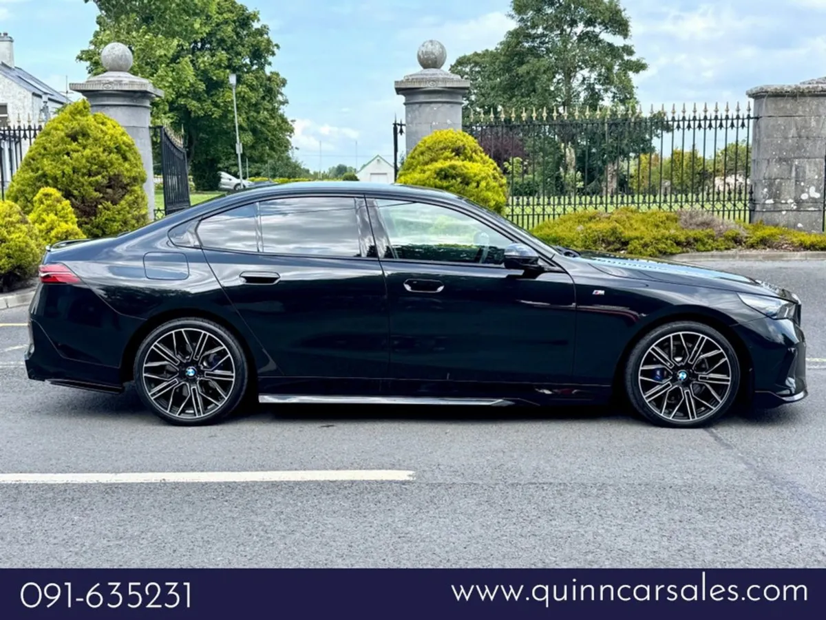 BMW 5 Series 530e M-sport Auto full M-performance - Image 2