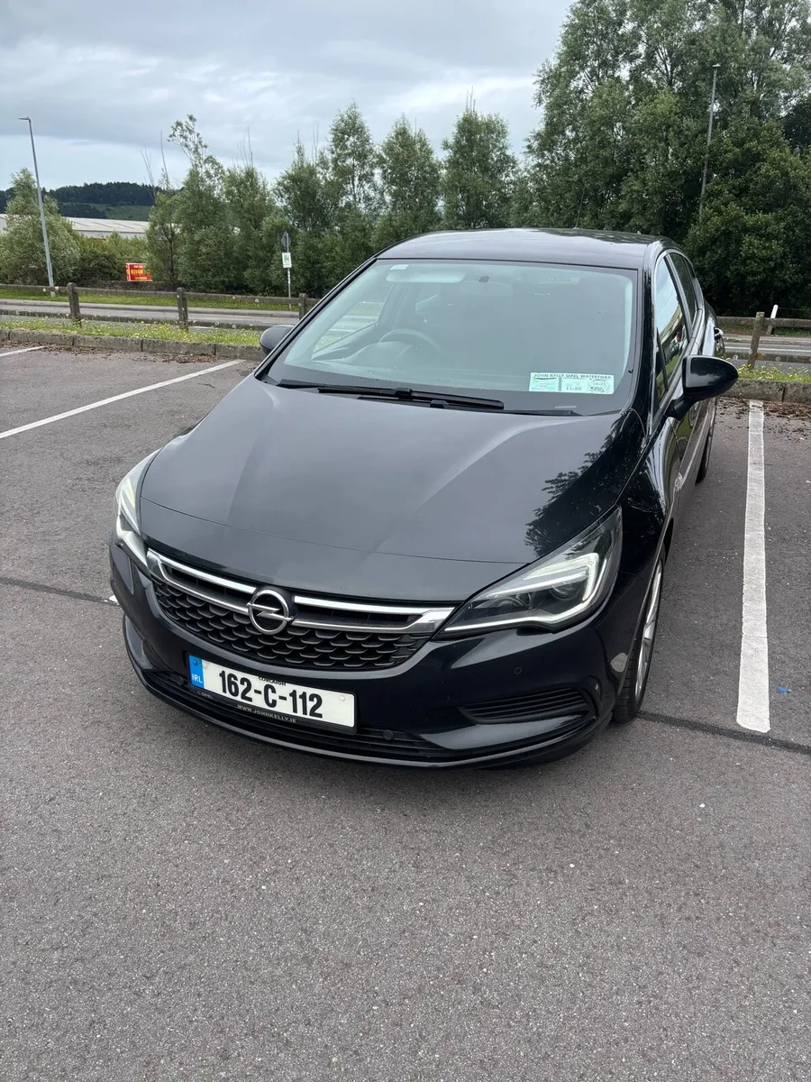 Opel Astra auto - Image 1