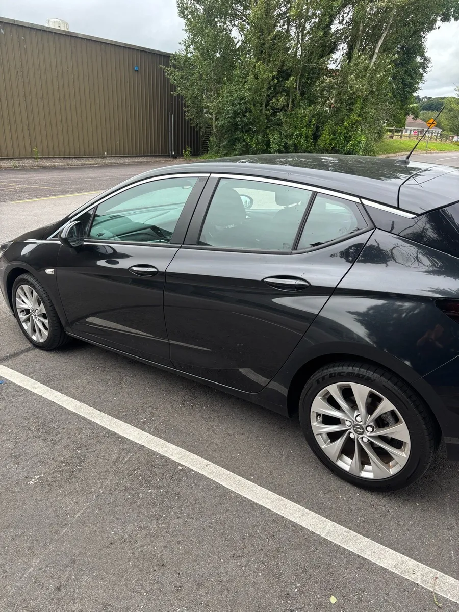 Opel Astra auto - Image 2