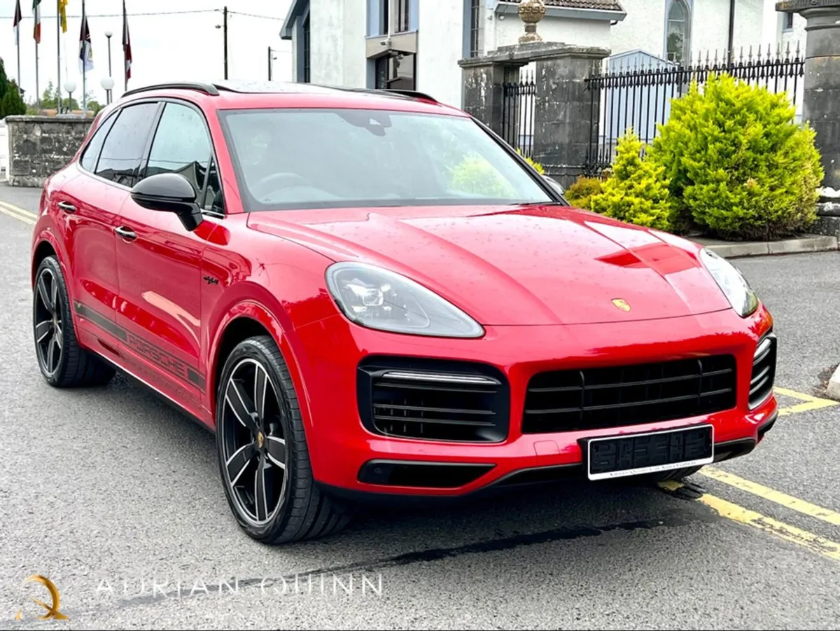 Porsche Cayenne 3.0 V6 E-hybrid 462 BHP Auto high - Image 4