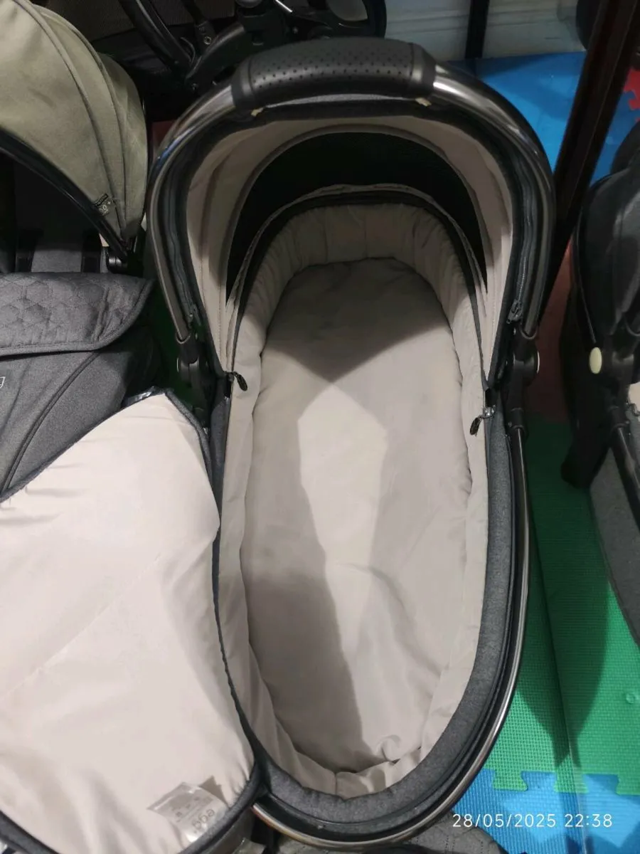 Egg2 double travel system - Image 2