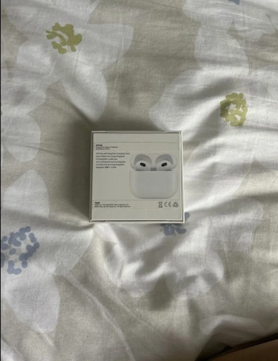 Apple AirPods 3rd generation BOX ONLY - Image 3