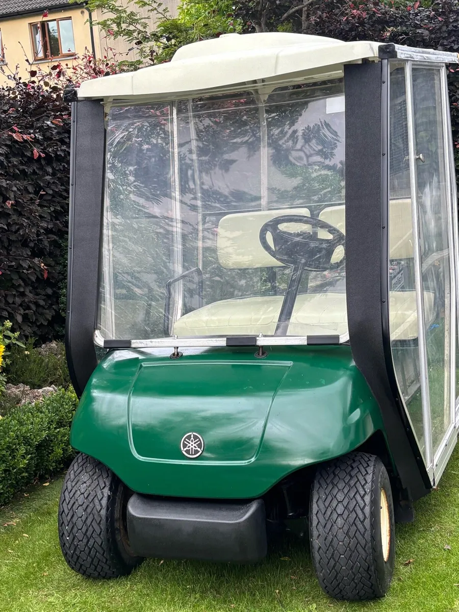 Yamaha golf buggy - Image 1