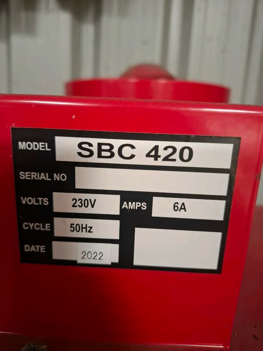 Sandblasting cabinet - Image 3