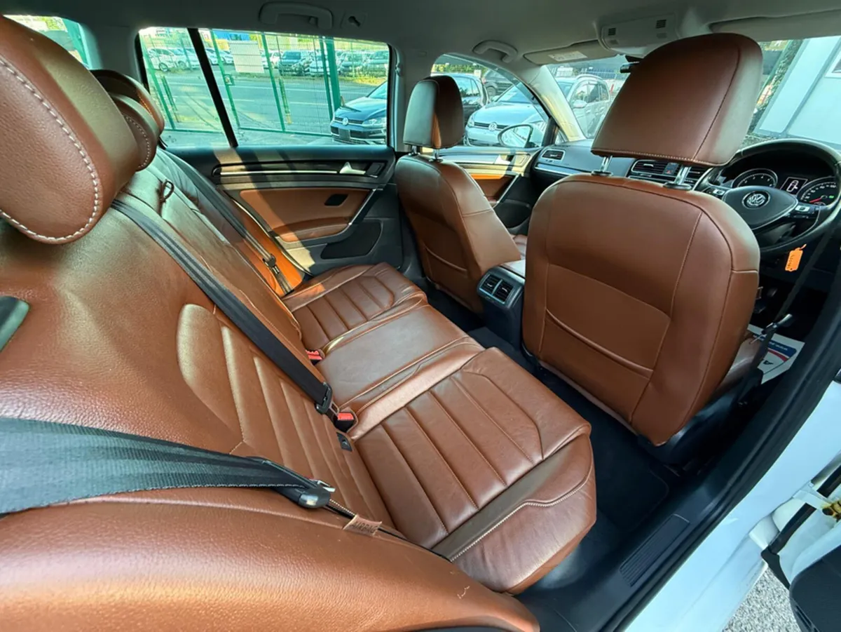 Volkswagen Golf ESTATE 1.4 FULL TAN LEATHER HEATED - Image 3