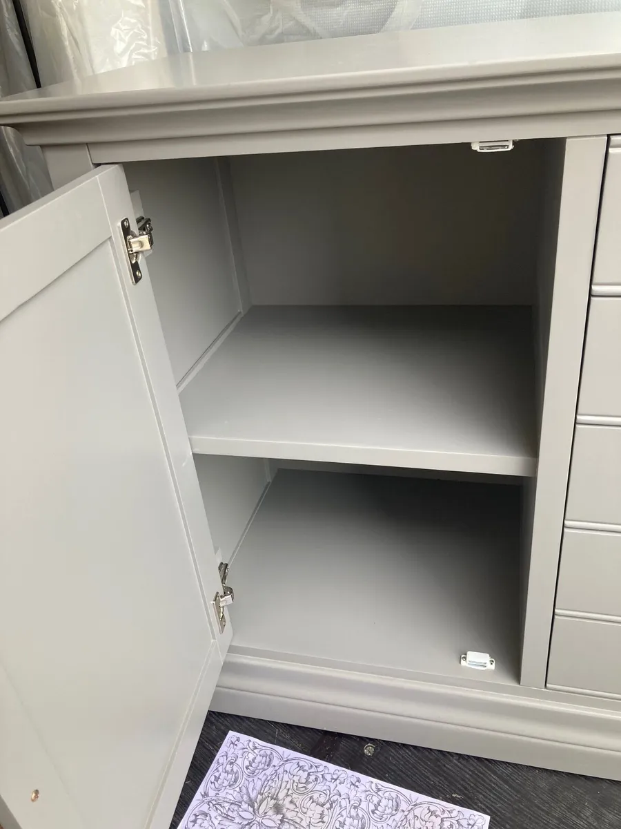 Bedroom unit - Image 2