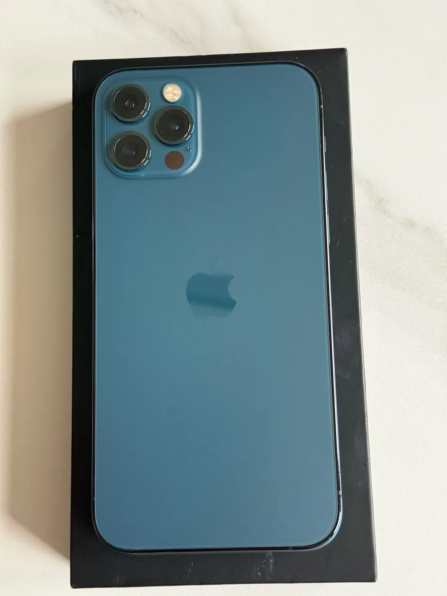 iPhone 12 Pro - Image 3
