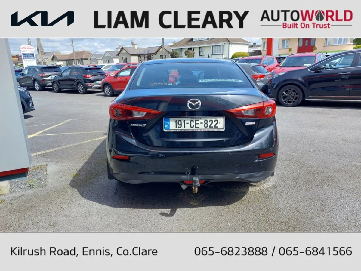 Mazda 3 2.2 D 150PS Executive SE 4DR Ipm2 - Image 4
