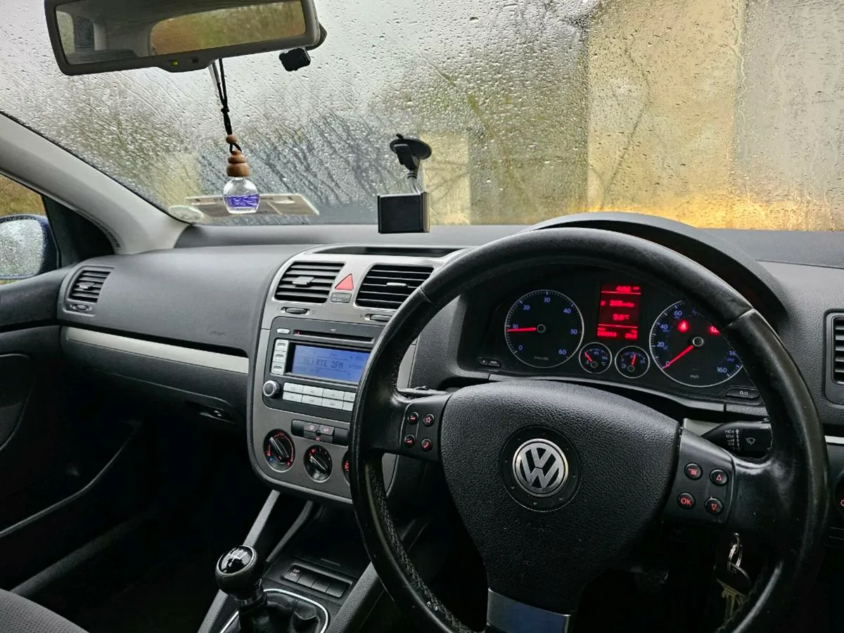 Volkswagen GOLF TDI - Image 3