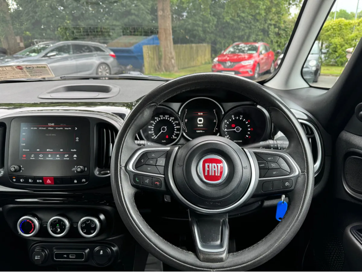 Fiat 500L 120th Edition | 1.3 - Image 4