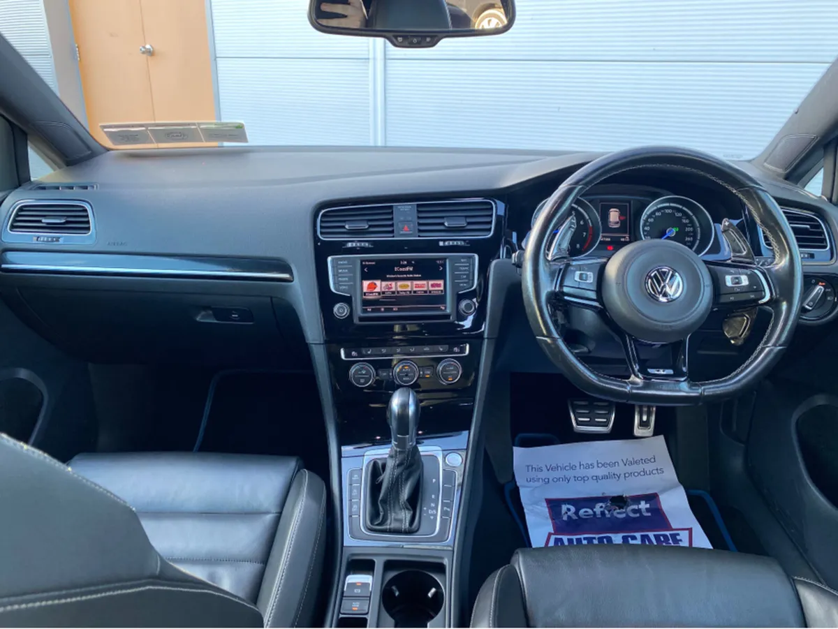 Volkswagen Golf R 2.0 TSI 5DR 300HP - Image 3