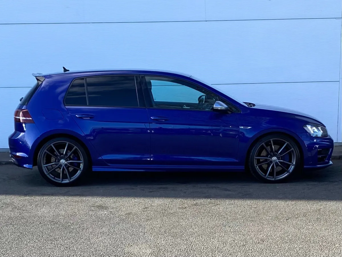 Volkswagen Golf R 2.0 TSI 5DR 300HP - Image 4