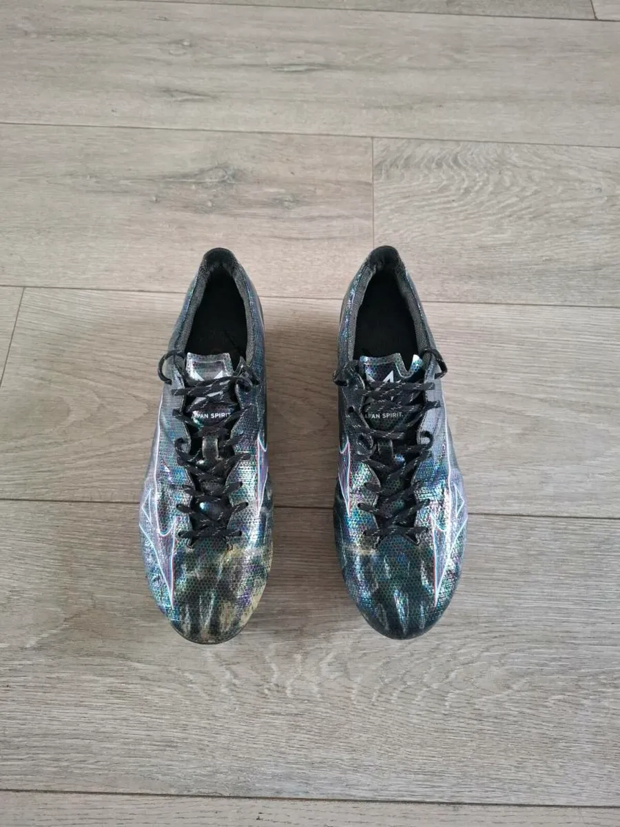 Mizuno Alpha - Image 3