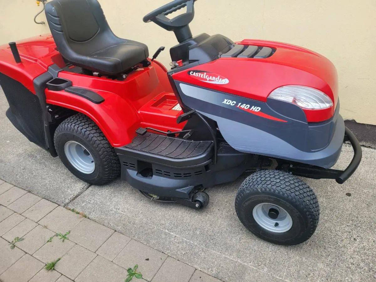 2019 castlegarden xdc140 - Image 2