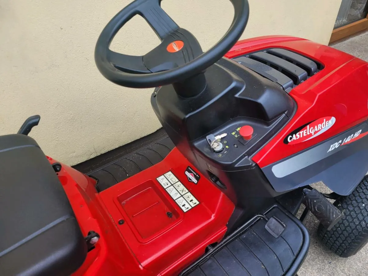 2019 castlegarden xdc140 - Image 3