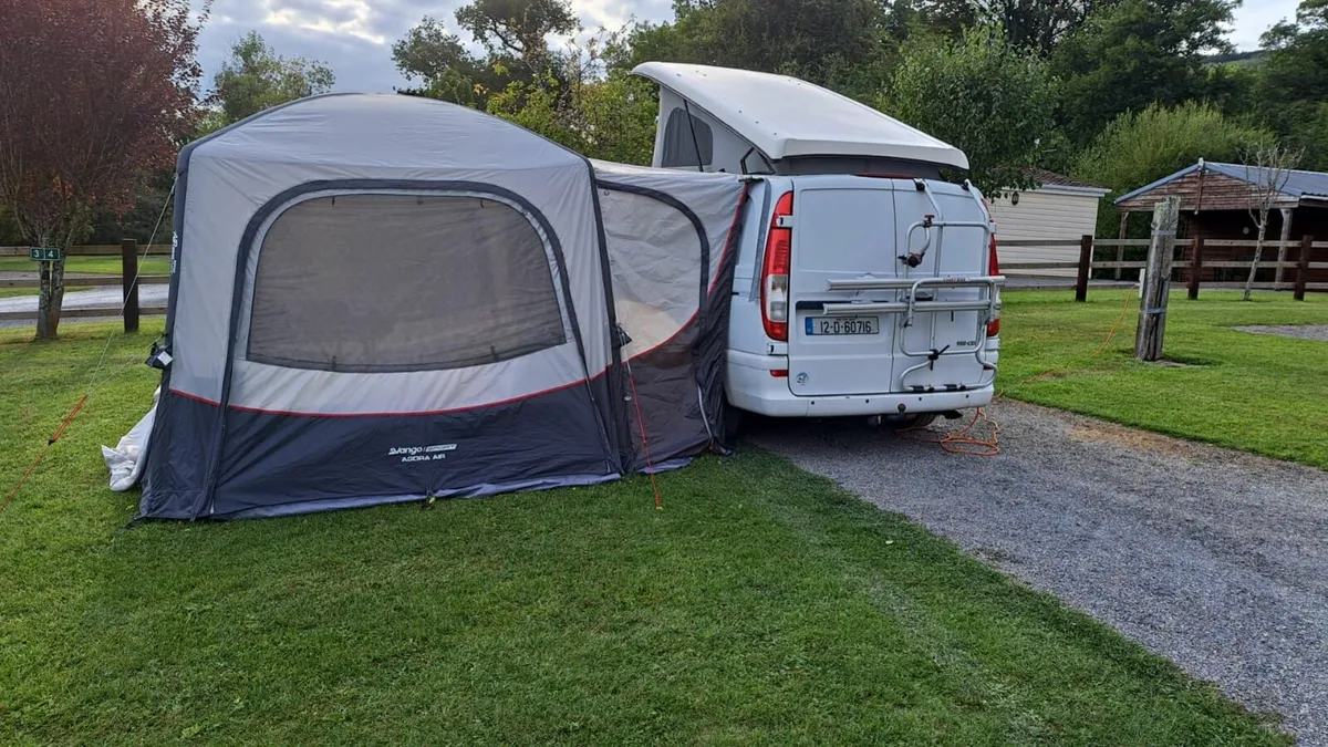 Camper, Mercedes Vito 113 CDI, 2012 - Image 1