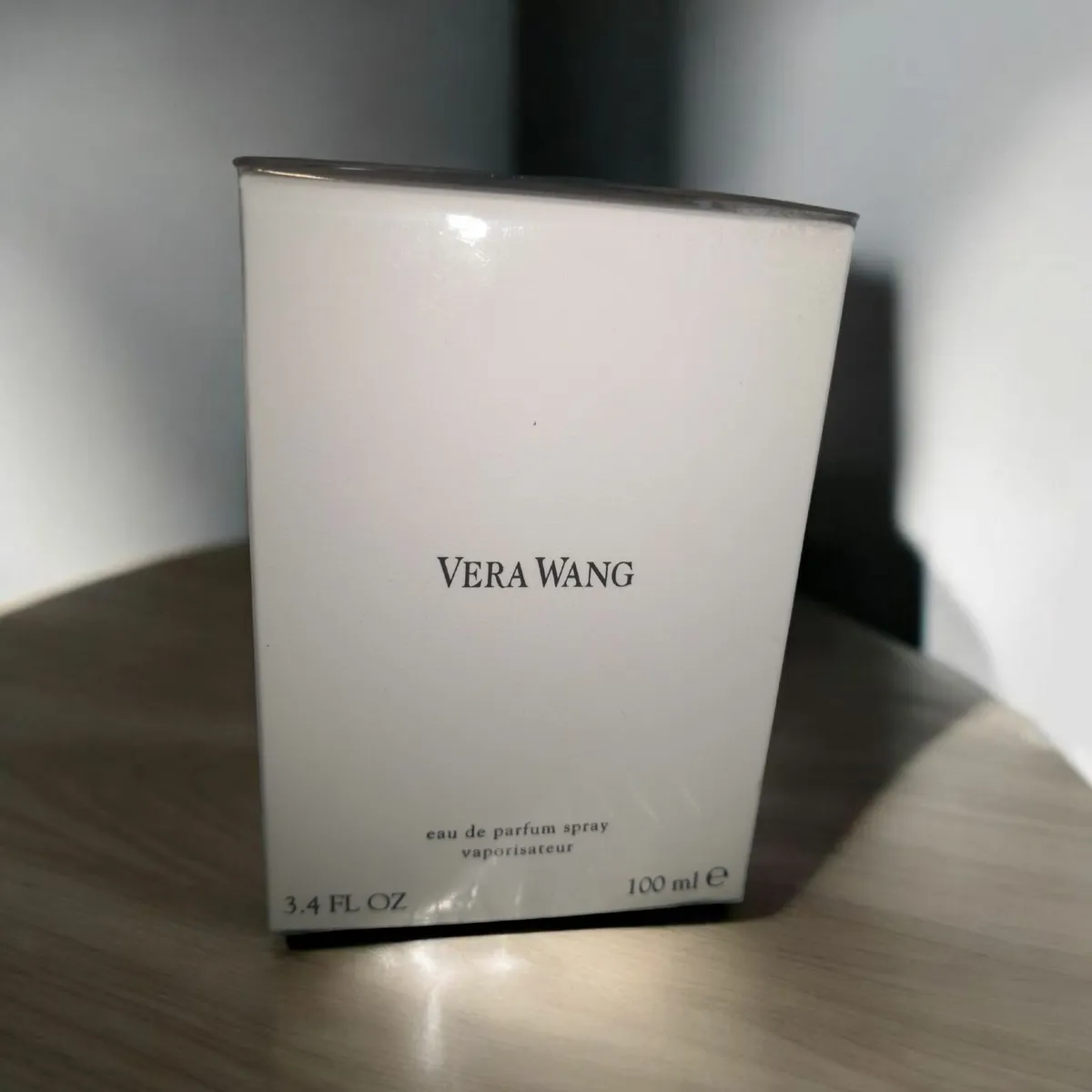 Vintage Vera Wang EDP 100ml - Image 2