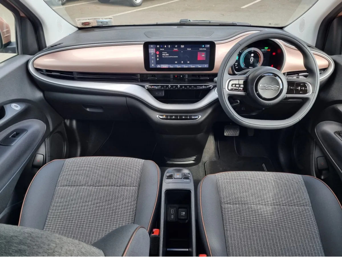 Fiat 500e *DEMO* Icon | 42kw - Image 2