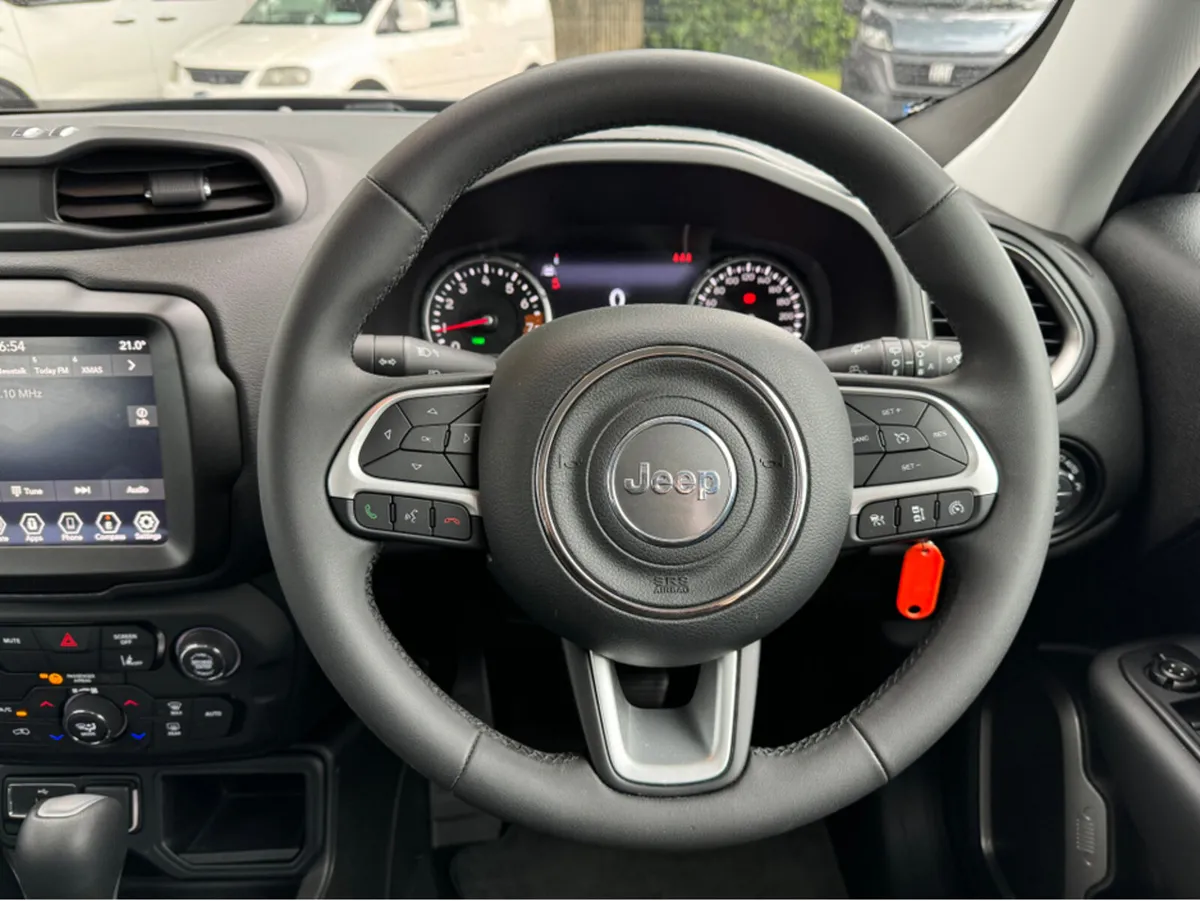Jeep Renegade Limited Edition Auto  1.5 MHEV - Image 4