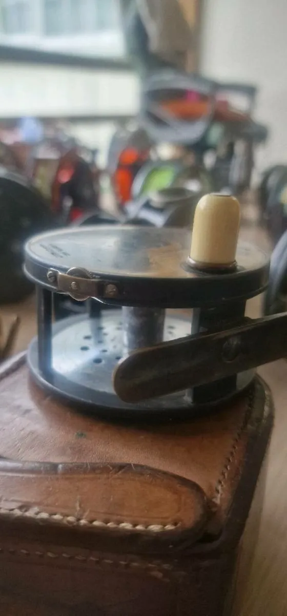 Hardy perfect 1905 reel - Image 2